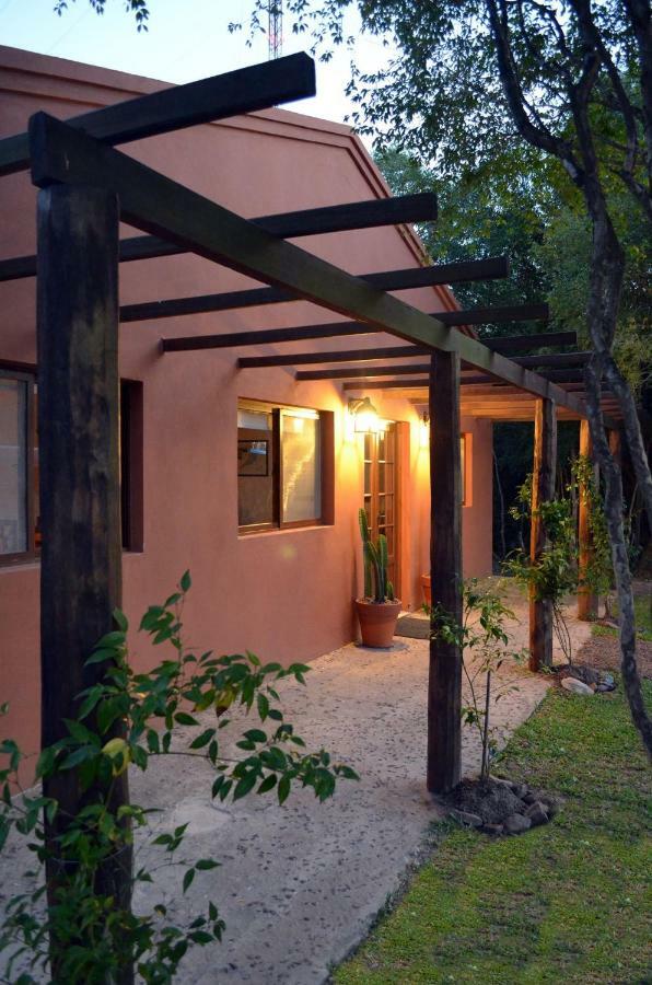 Posada Che Teindy Colonia Carlos Pellegrini  Zewnętrze zdjęcie